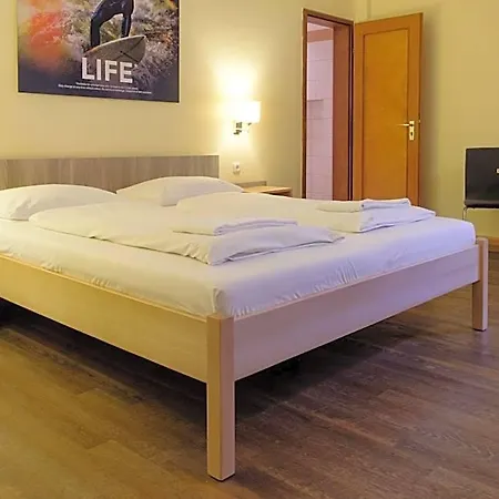 Hotel Euro Youth 2*