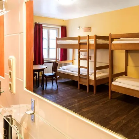 Euro Youth * Mnichov