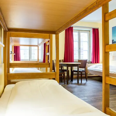 Euro Youth Hotel München